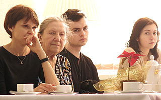 Niedzielny obiad repatriantów w domach mieszkańców Olsztyna